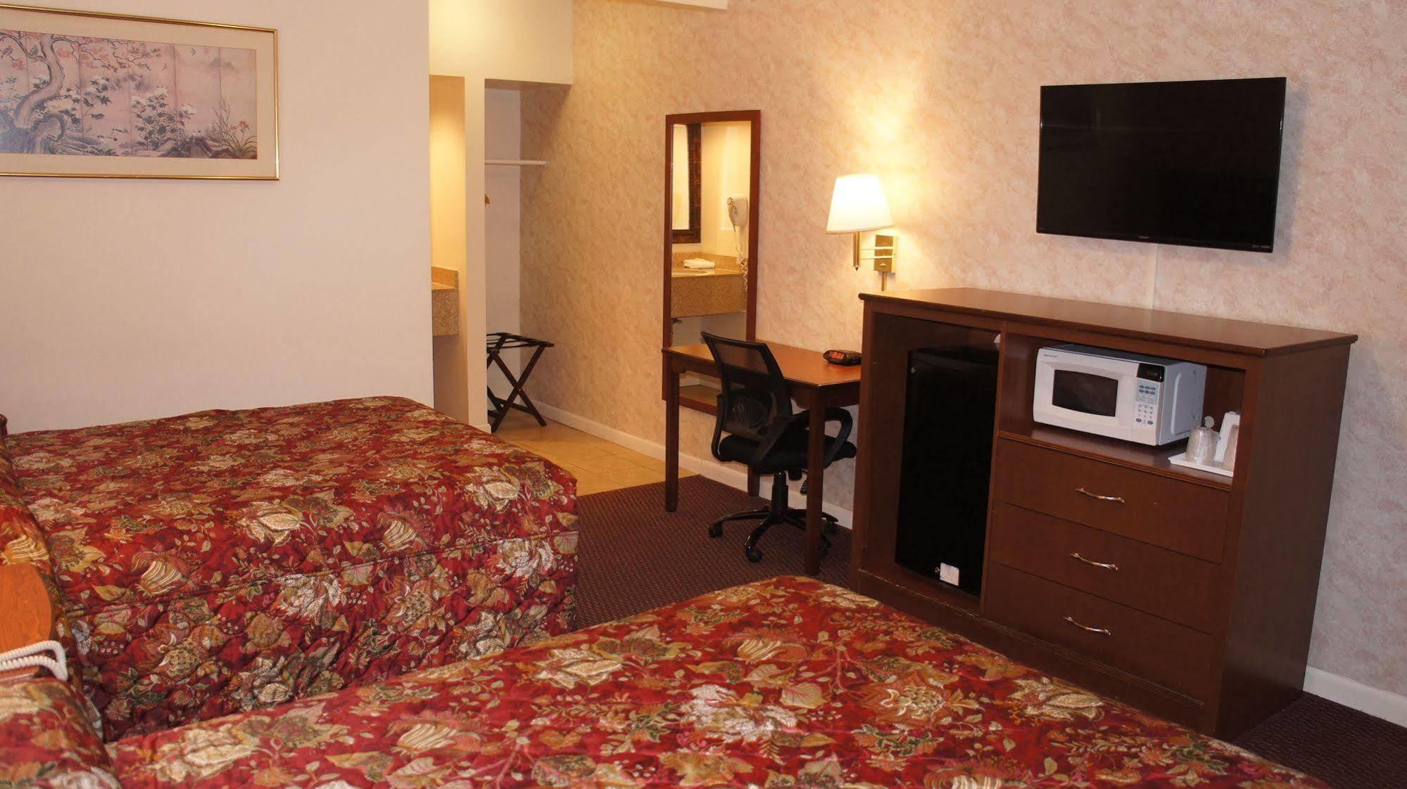 Red Carpet Inn Albany Bagian luar foto